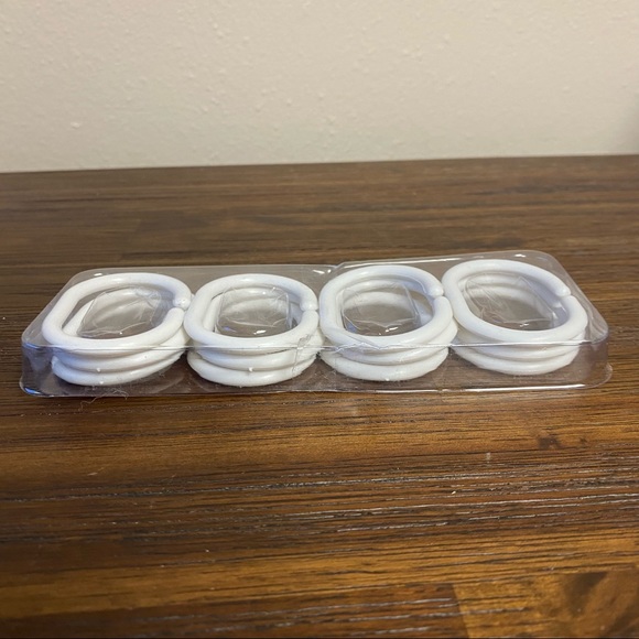 🟣 {5/$10} Shower Curtain Hooks - 12 pack - white - Picture 5 of 8
